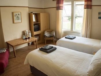 The Giants Rest Hotel Polegate Exterior photo